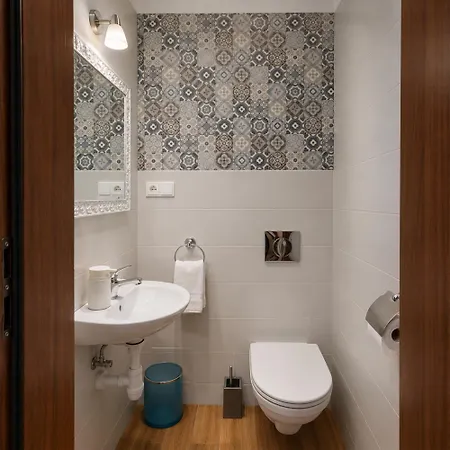 Jm 2 3 Min Walk From Main Station & Old Town - Free Parking Apartamento *