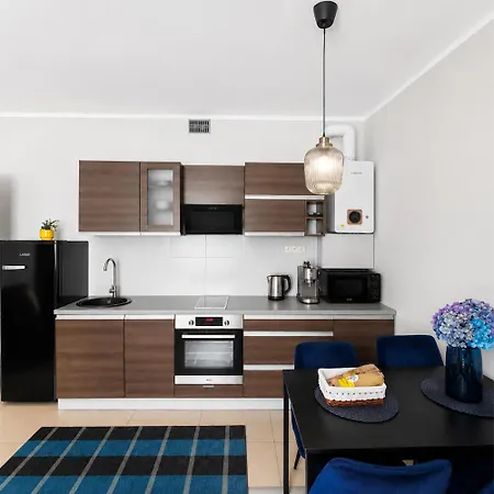 Jm 2 3 Min Walk From Main Station & Old Town - Free Parking