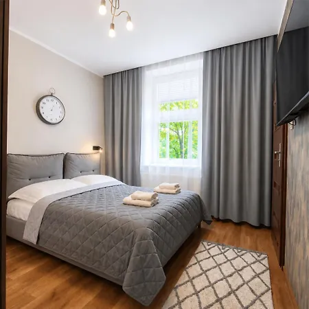 Διαμέρισμα Jm 2 3 Min Walk From Main Station & Old Town - Free Parking