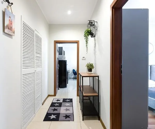 Jm 2 Station - Bosacka Street Near Old Town